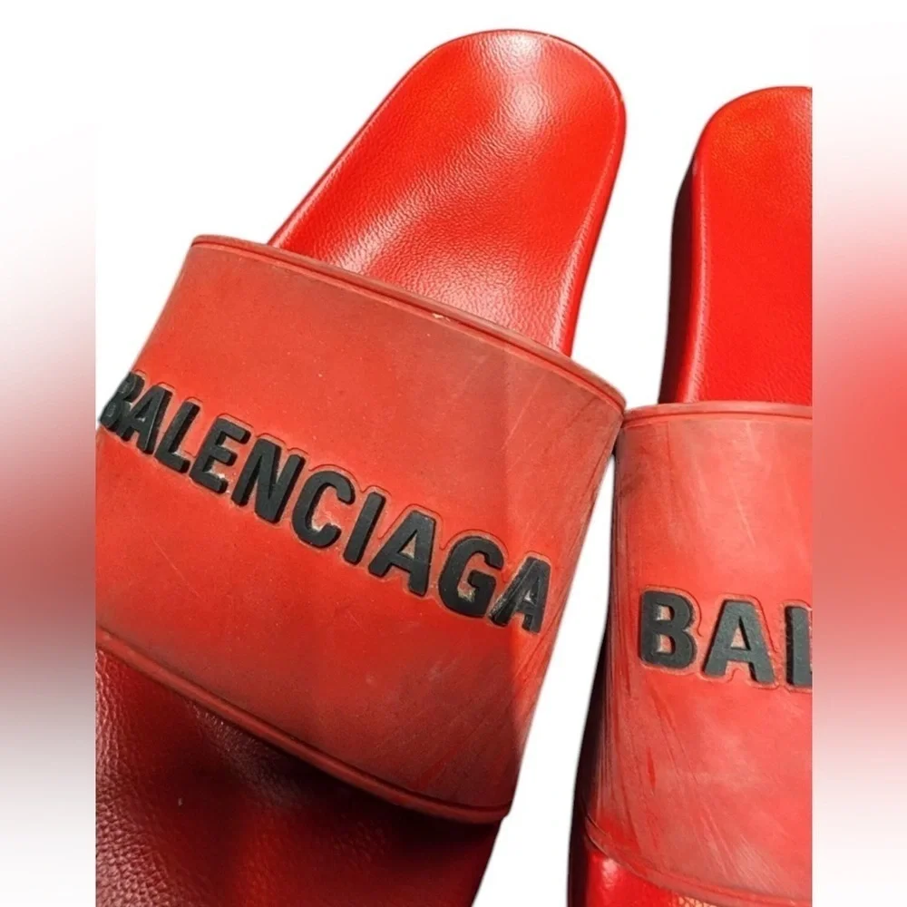 Balenciaga euc